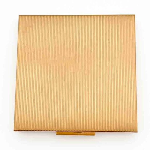 1940's Elgin American Compact Chicago Motor Club Honor Member Powder Compact - Picture 11 of 12